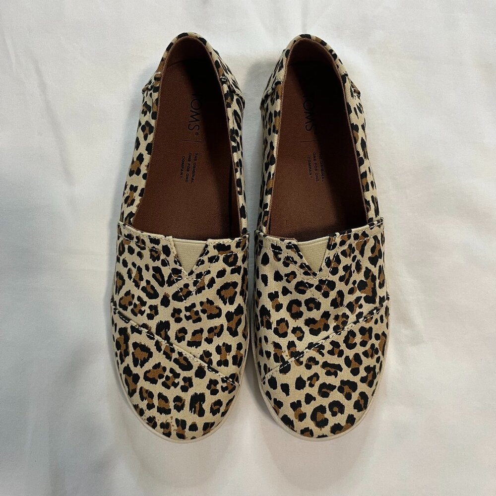 Toms Leopard Print Slip-On Flats in Tan, Black, Brown